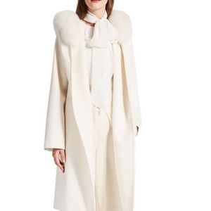 White wool coat with authentic fox fur